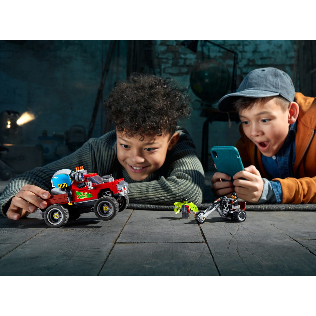 LEGO Hidden Side 70421 O Camião de Acrobacias de El Fuego