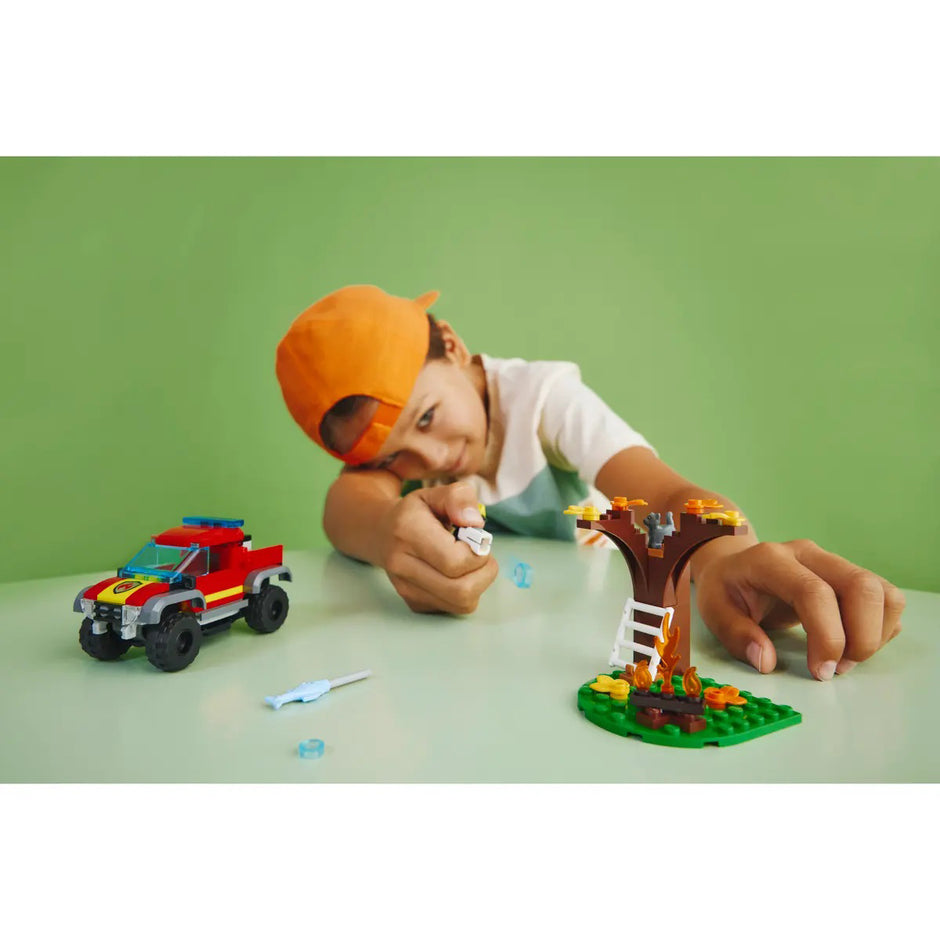 LEGO City 60393 Camião de resgate 4x4 dos Bombeiros