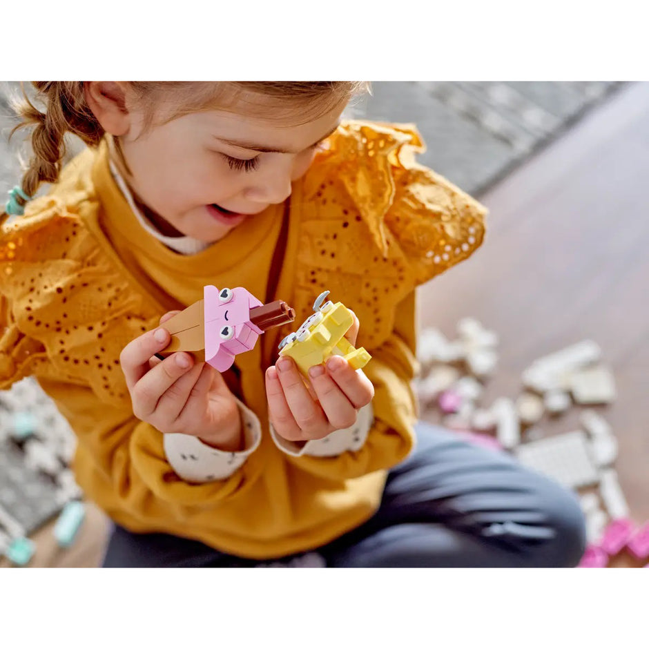 LEGO Classic 11028 Diversão Criativa em Tons Pastel