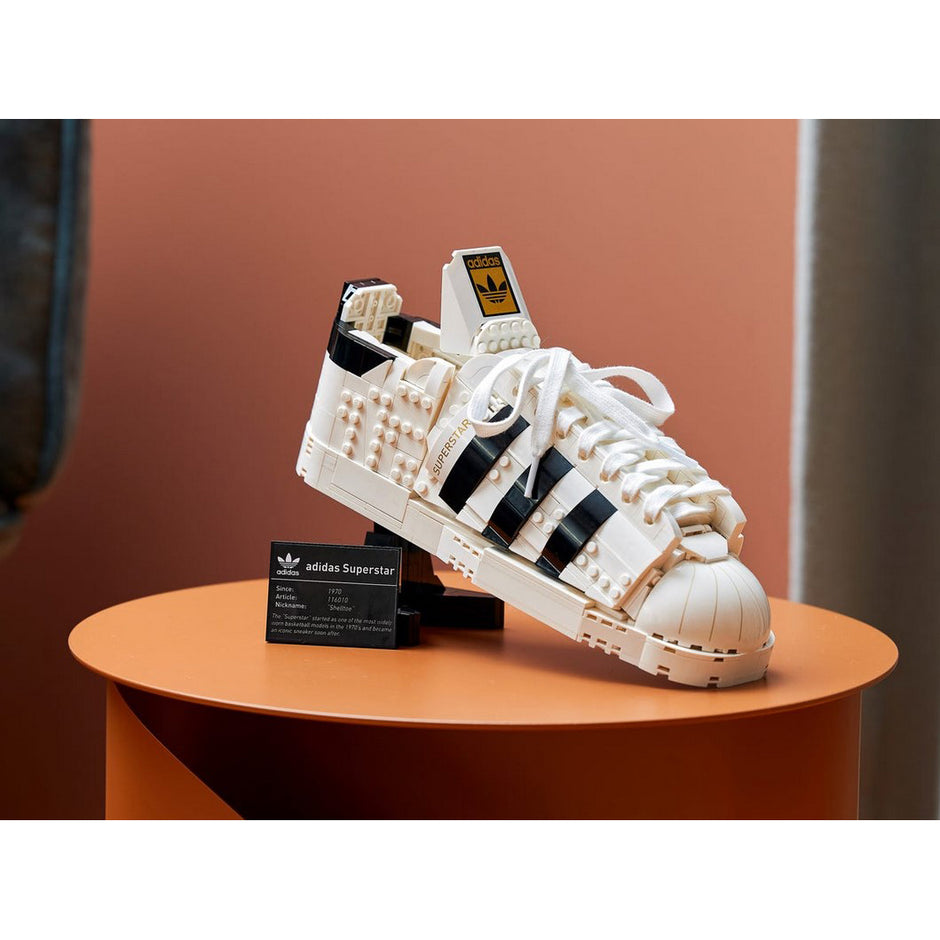 LEGO Adidas Originals Superstar 10282