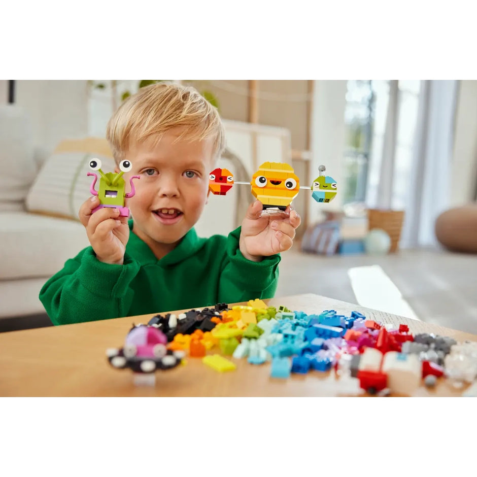 LEGO 11037 Classic Planetas do Espaço Criativo