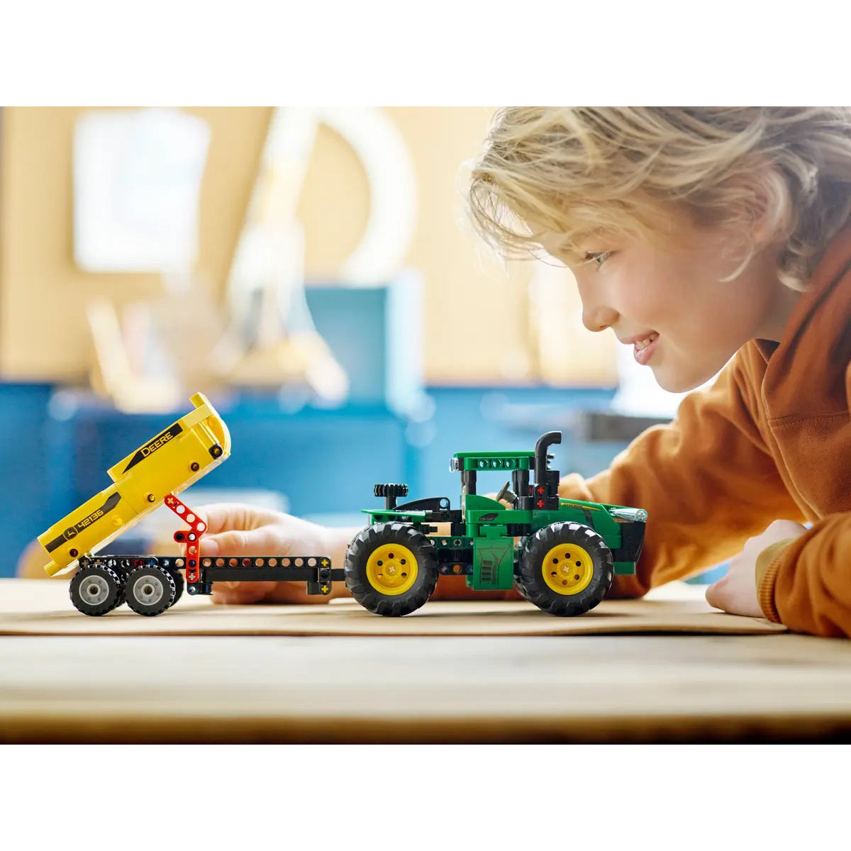 LEGO Technic 42136 John Deere 9620R 4WD