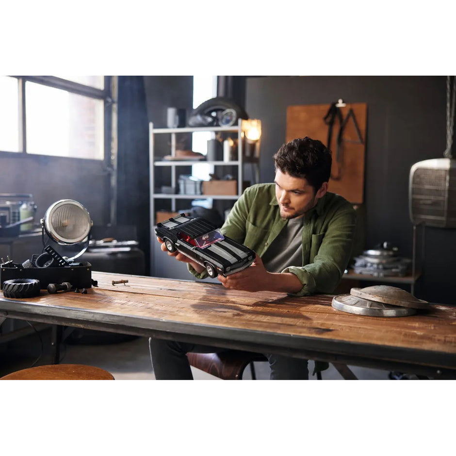 LEGO Icons 10304 Chevrolet Camaro Z28