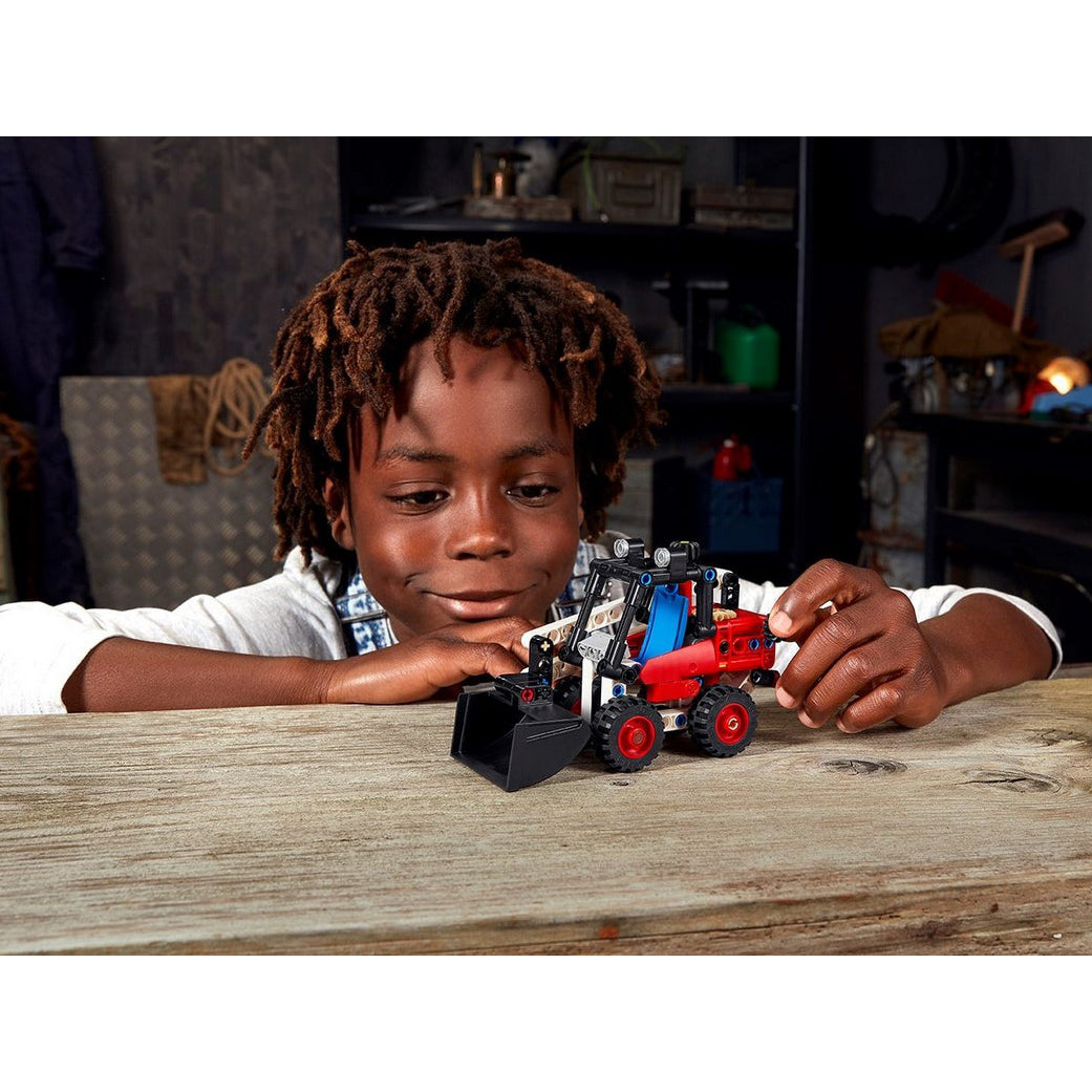 LEGO Technic Mini Carregador 42116