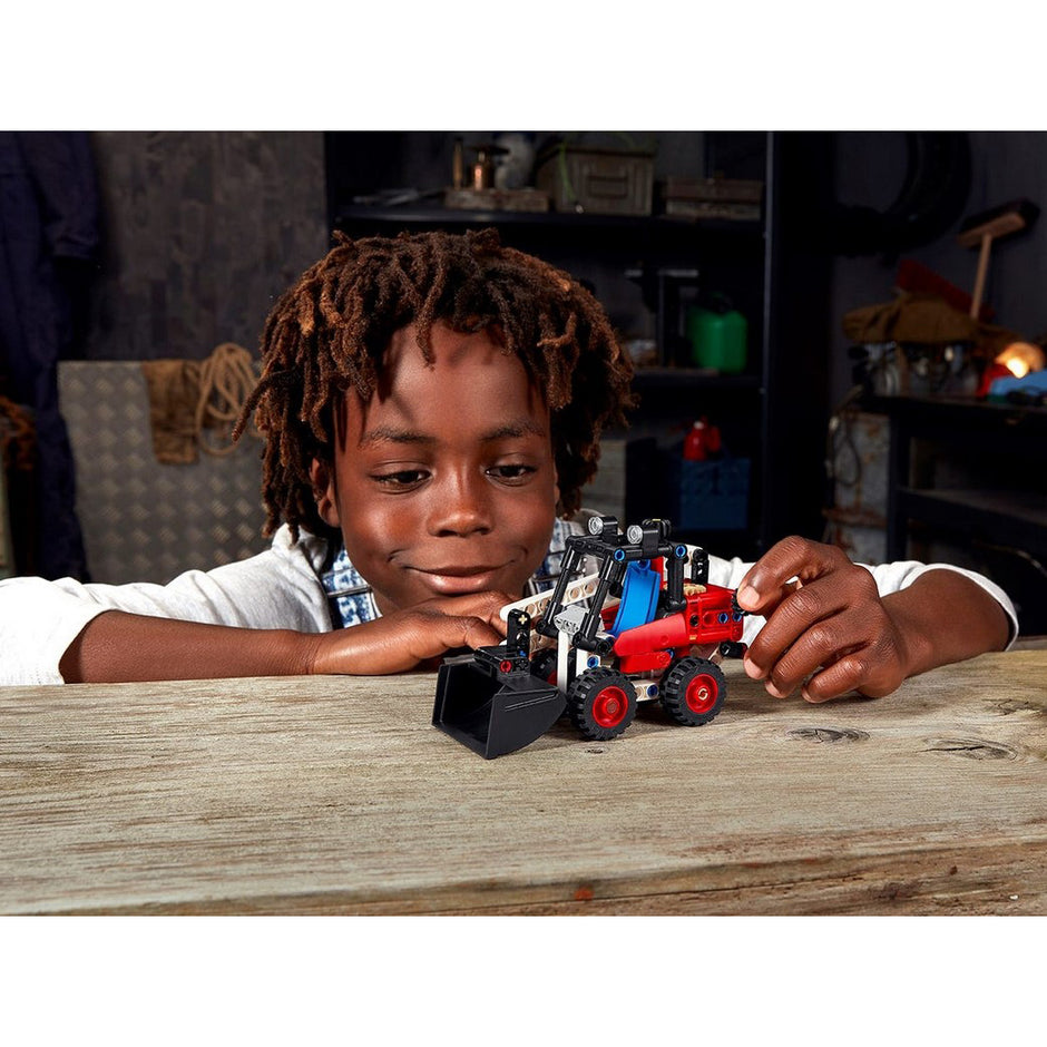 LEGO Technic Mini Carregador 42116