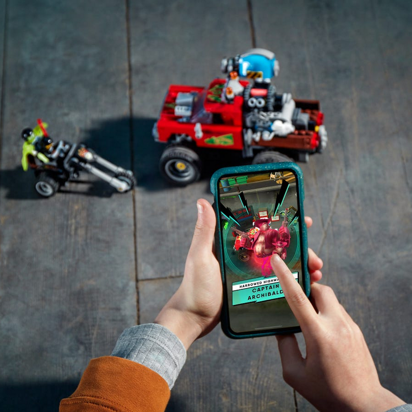 LEGO Hidden Side 70421 O Camião de Acrobacias de El Fuego