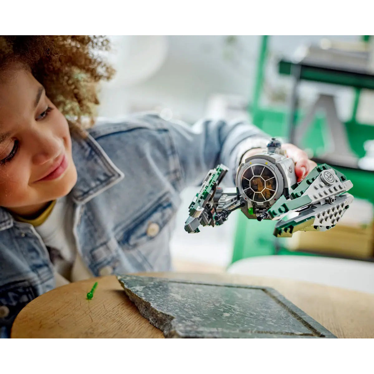 LEGO Star Wars 75360 Yoda's Jedi Starfighter