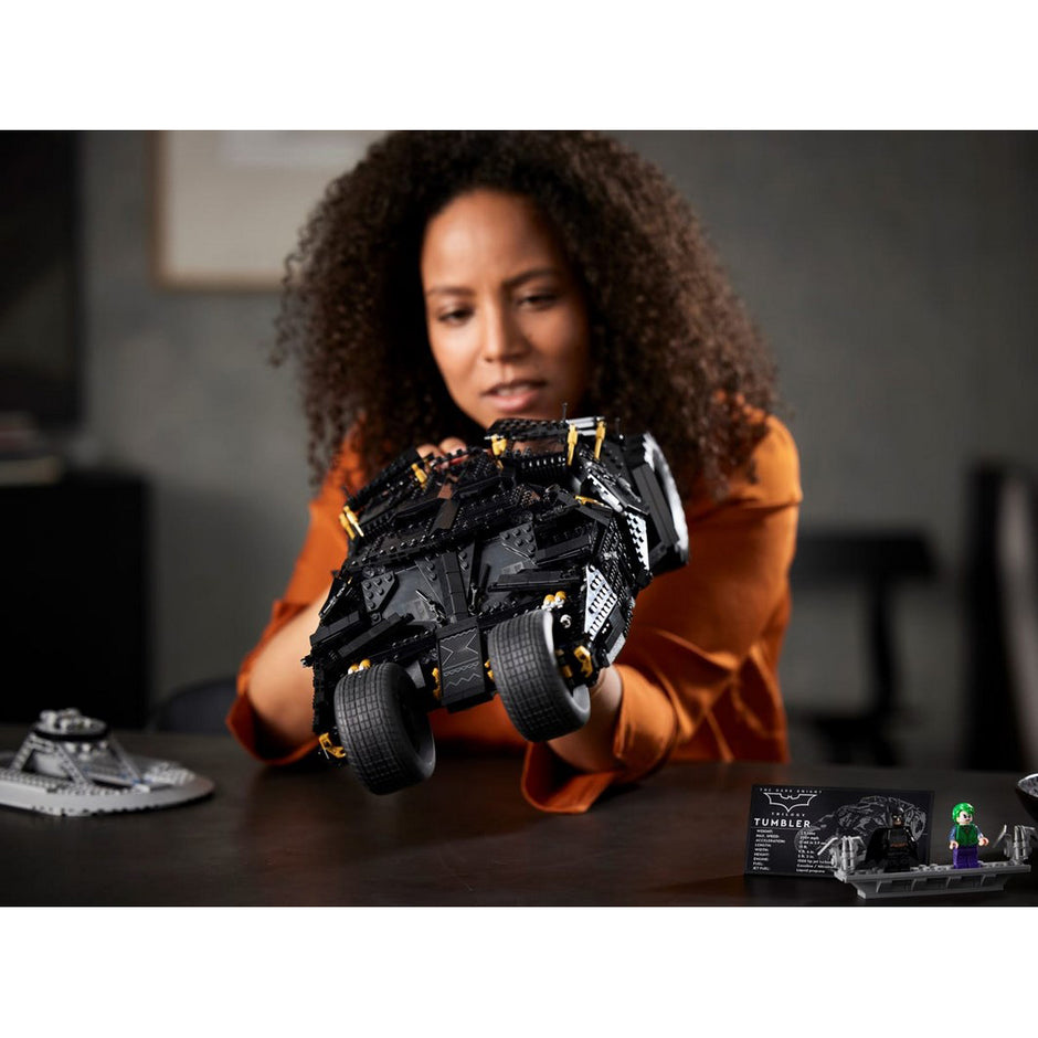 LEGO DC Batman Batmobile Tumbler 76240