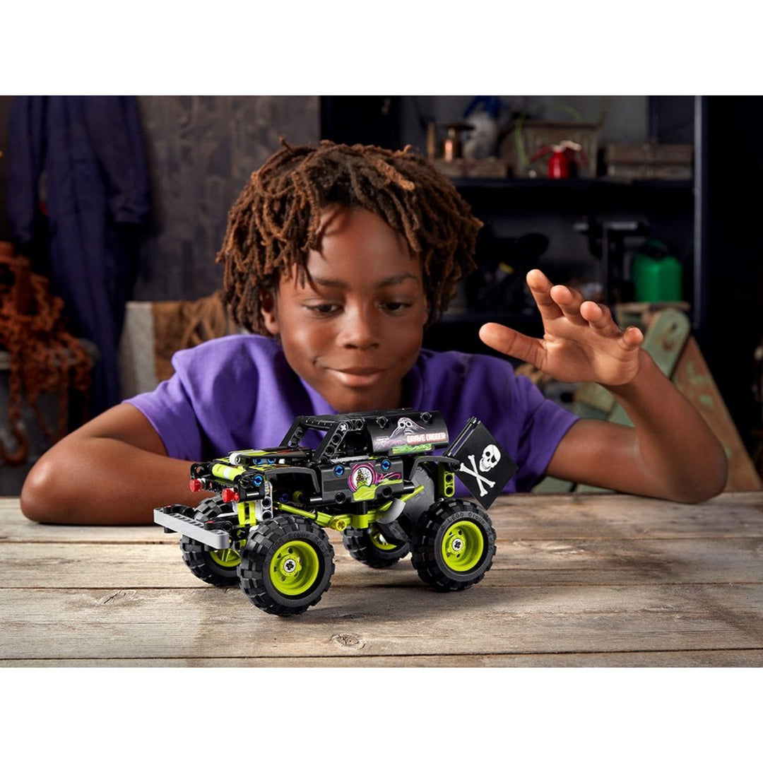 LEGO Technic 42118 Monster Jam Grave Digger