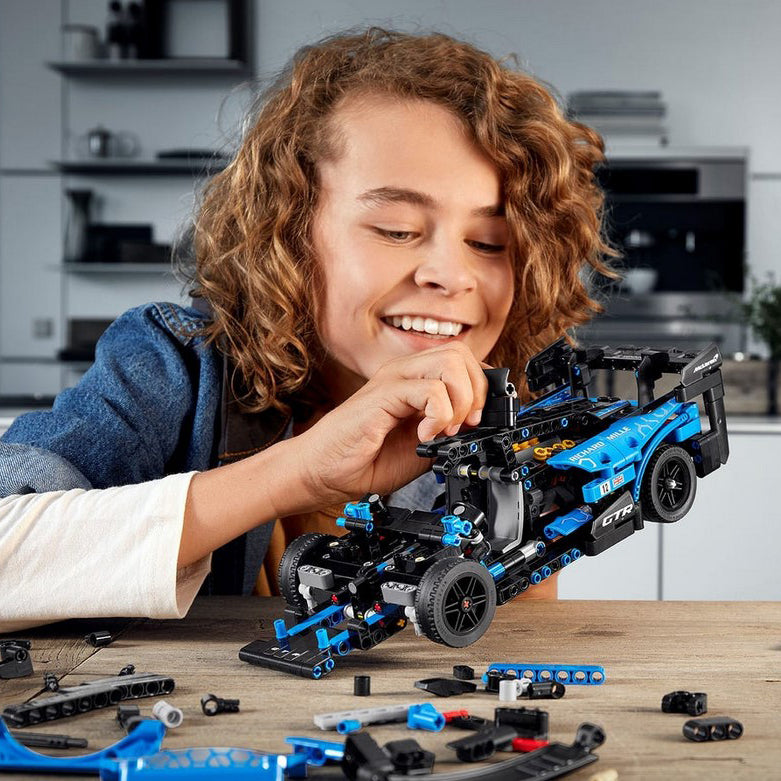 LEGO Technic 42123 Mclaren Senna GTR