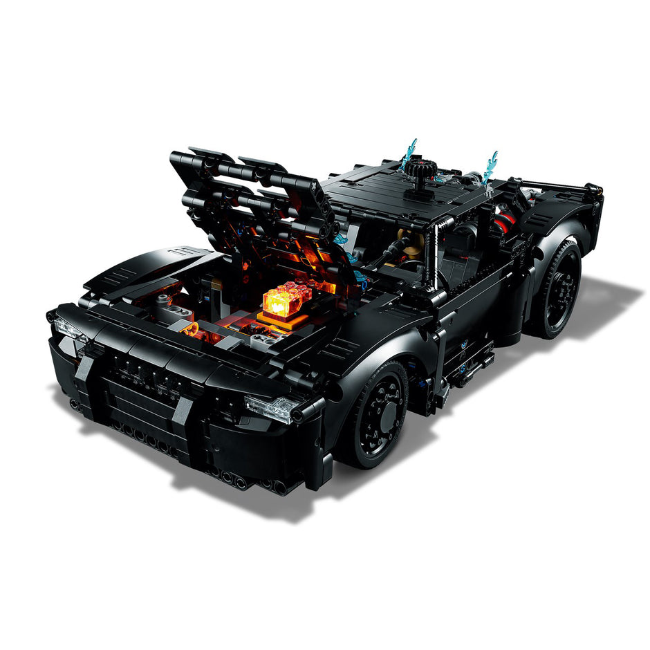 LEGO Technic 42127 - BATMÓVEL do BATMAN