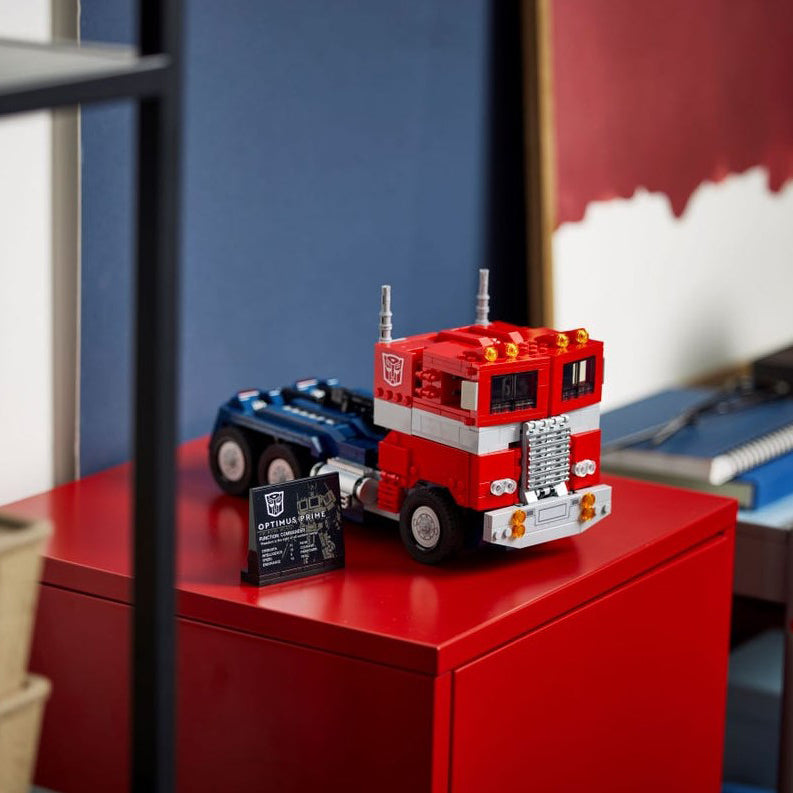 LEGO Optimus Prime 10302