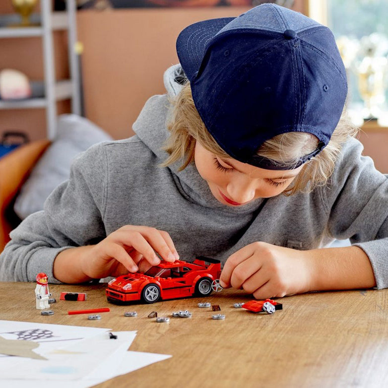 LEGO 75890 Ferrari F40 Competizione - imagem 8