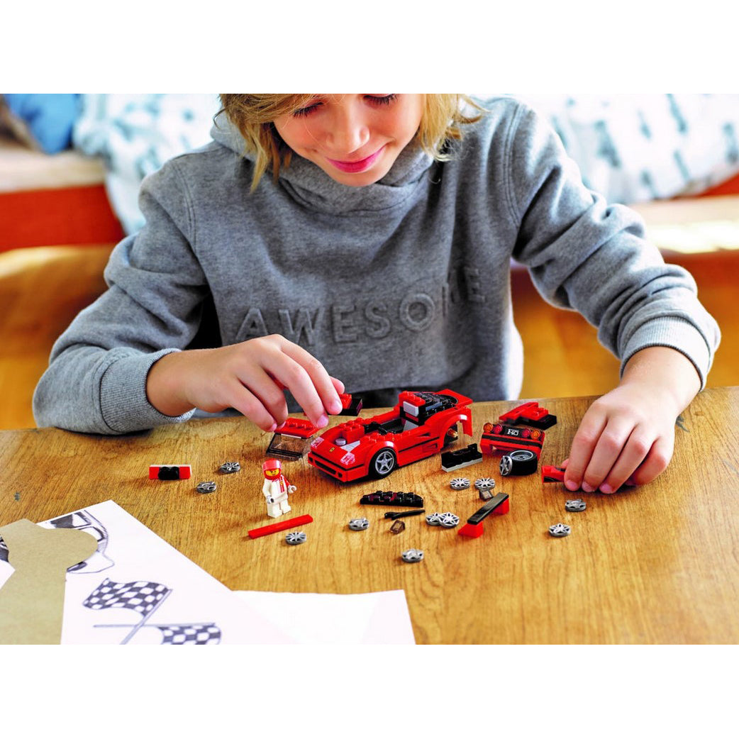 LEGO 75890 Ferrari F40 Competizione - imagem 9