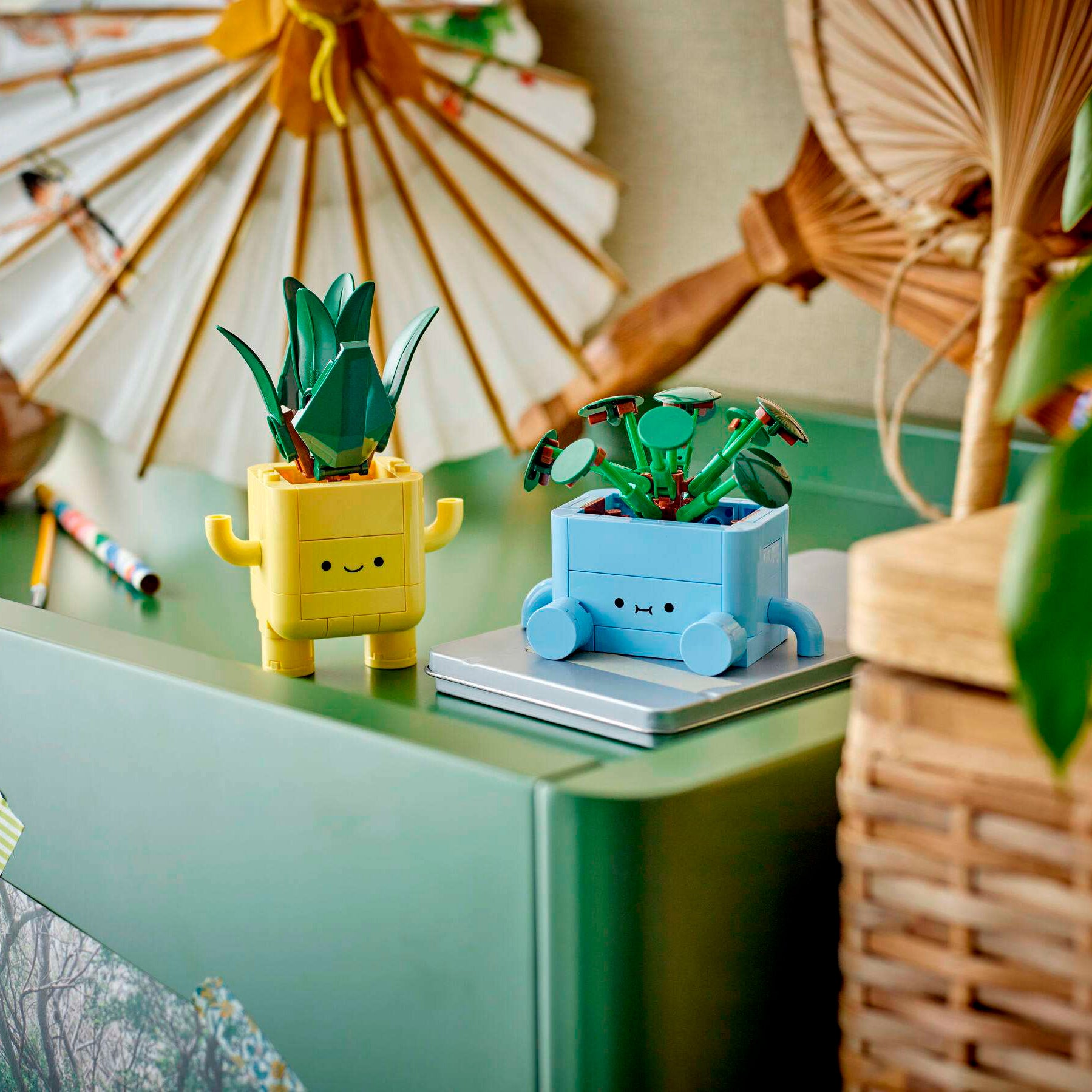 LEGO 10349 Plantas Felizes