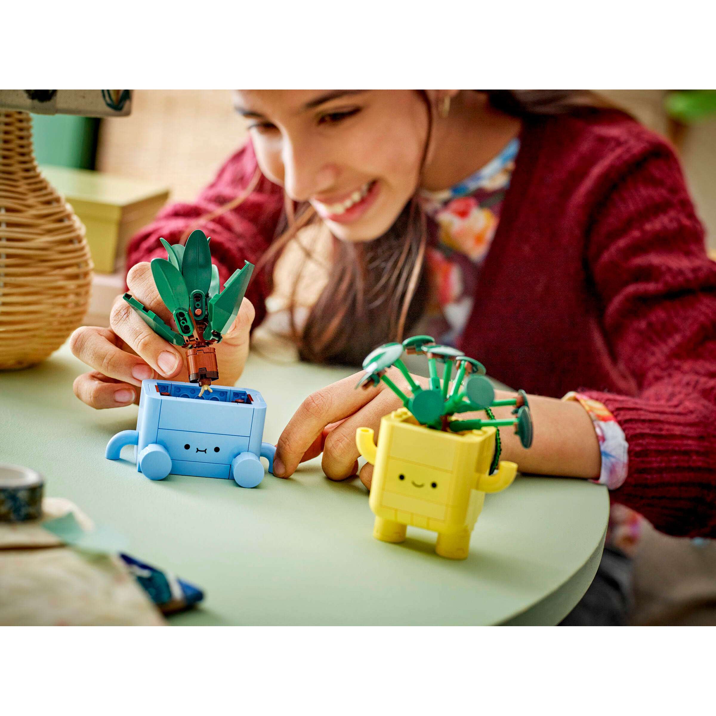 LEGO 10349 Plantas Felizes