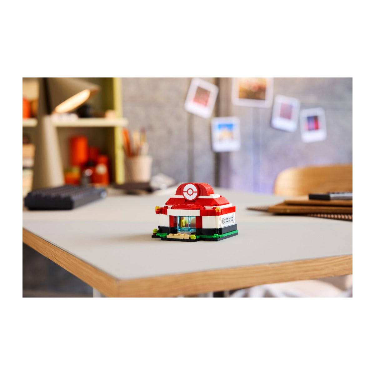 LEGO 40911 Mini Centro Pokémon, vista 3, Estado d'Alma