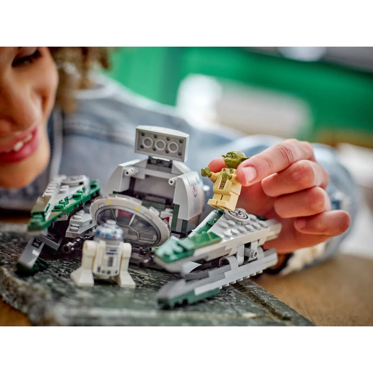 LEGO Star Wars 75360 Yoda's Jedi Starfighter