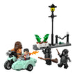 LEGO 76459 set montado com mota voadora de Hagrid, candeeiro e minifiguras