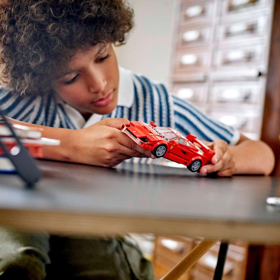 LEGO 76934 Ferrari F40